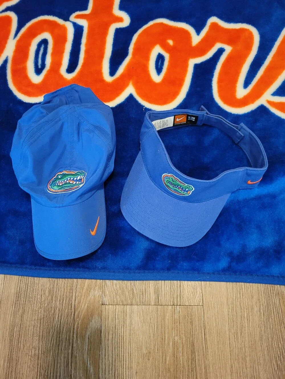 Florida Gators Team Blanket with Logo - Blue & Orange Combo 2 Hats 1 Sweatpants